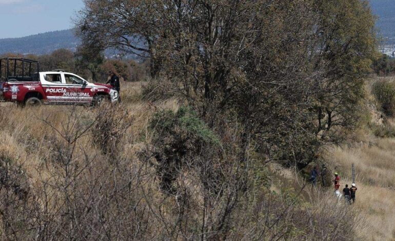 Hallan colgado a presunto feminicida