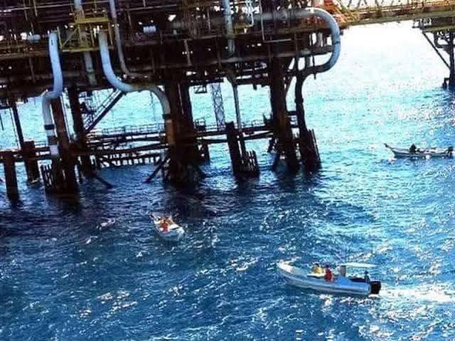 En Campeche, se confirma que piratas tomaron el control de una plataforma petrolera