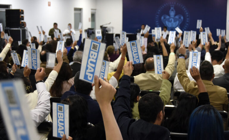 Rectora Lilia Cedillo pide a los estudiantes voto de confianza y diálogo con las comisiones