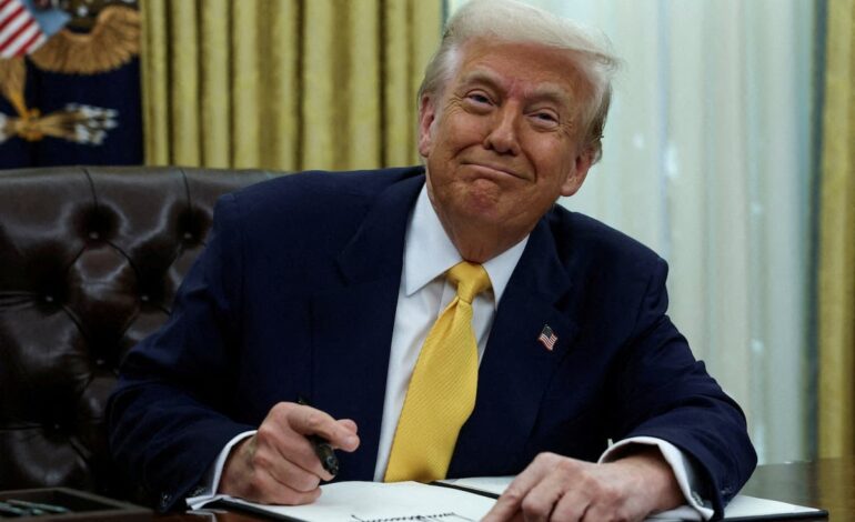 Trump defiende ‘Golden Cards’ para Inmigrantes Adinerados