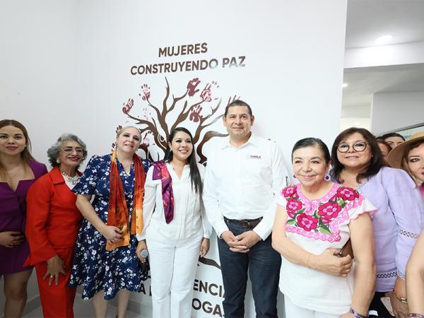 Alto al Feminicidio: 725 mujeres protegidas por el personal de las Casas Carmen Serdán