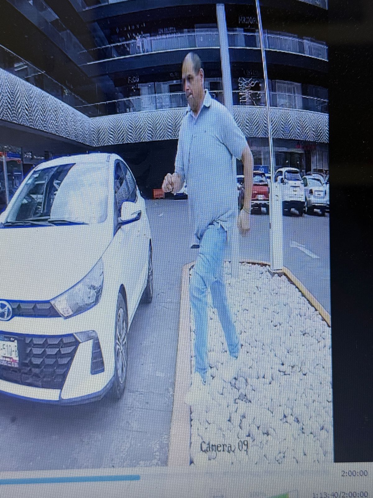 Muere exmilitar que frustró asalto en Plaza Kentro; familia exige justicia