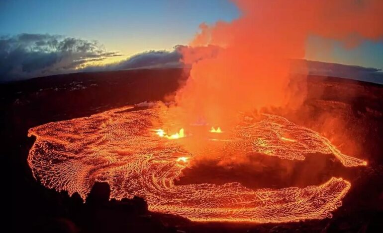 Erupción en Hawái: lava del volcán Kilauea alcanza 300 metros