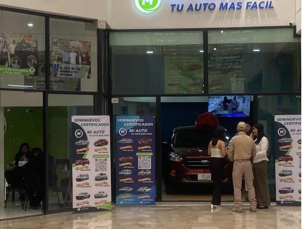 Exhiben a agencia «Mi Auto» por presunta estafa en venta de vehículos en Puebla