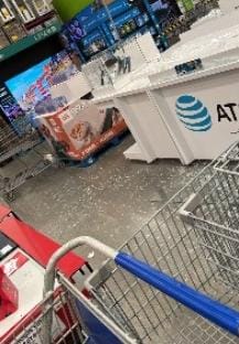 ¡Atraco exprés en Sams de Periplaza! Se llevan 25 celulares valuados en más de 100 mil pesos