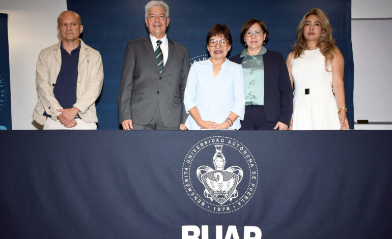 Reconoce la Rectora Lilia Cedillo el crecimiento y consolidación del IFUAP