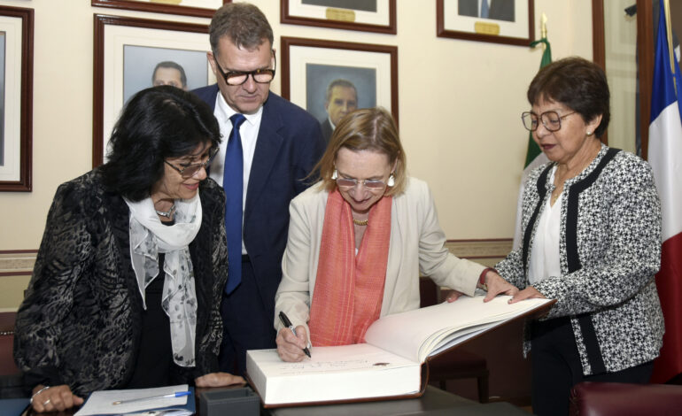 Estrecha alianzas BUAP con Embajada de Francia en México