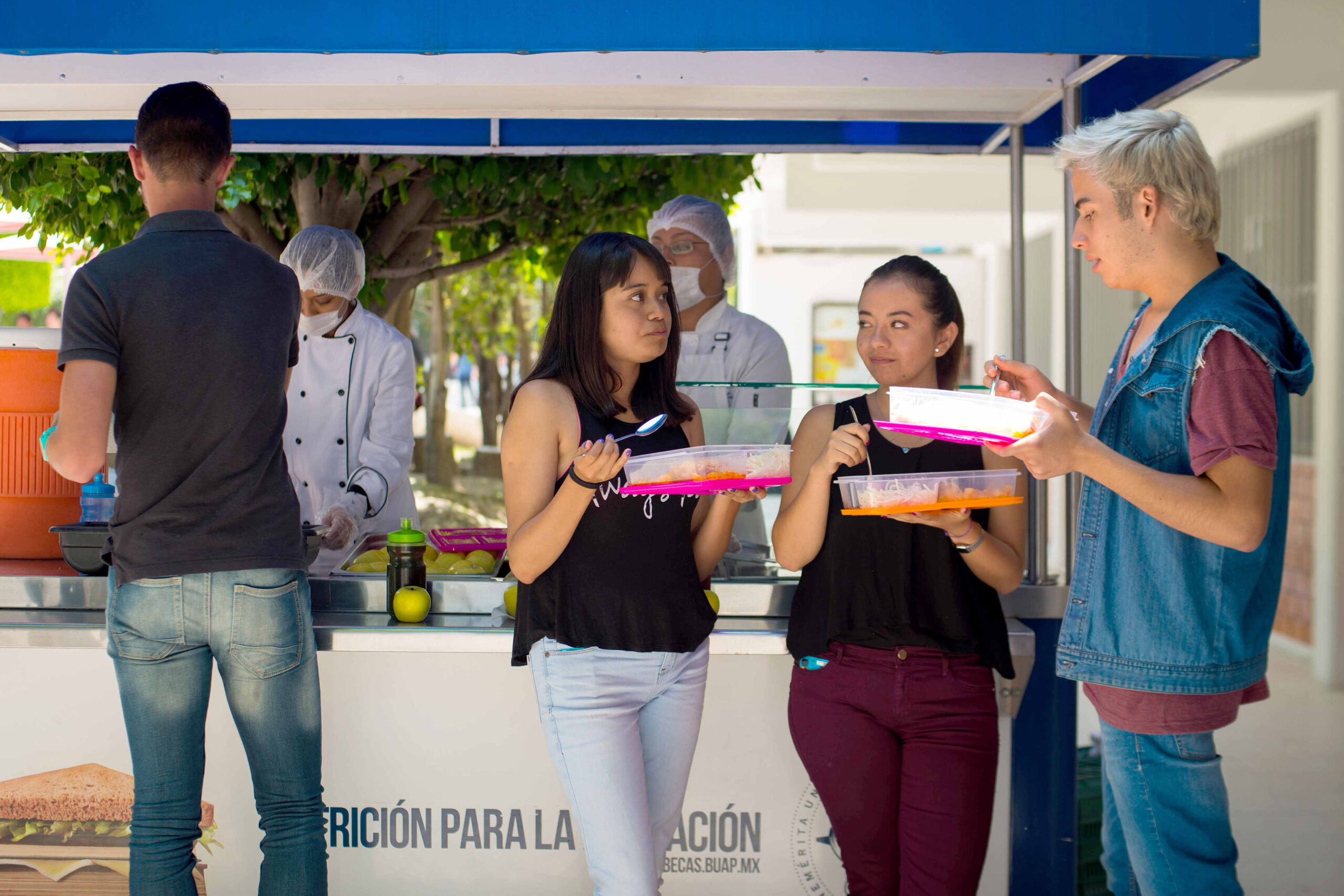 El Programa Integral de Becas de la BUAP apoya a cerca de 17 mil estudiantes al año