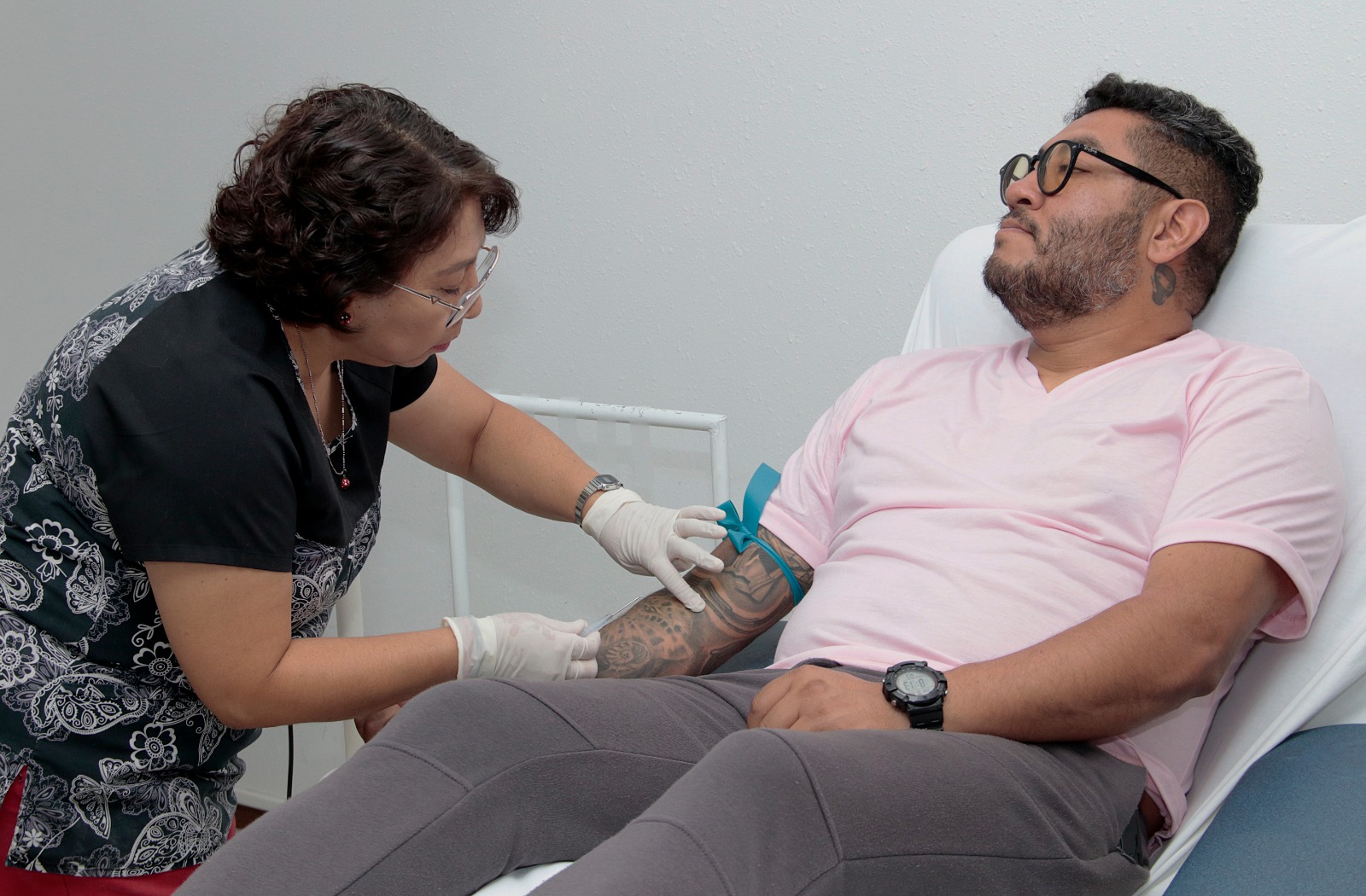 Tabús siguen limitando la donación altruista de sangre en Puebla, advierten