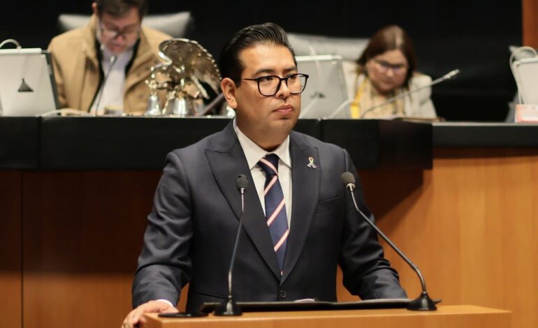 Presenta Camarillo exhorto para crear policía que cuide carreteras poblanas