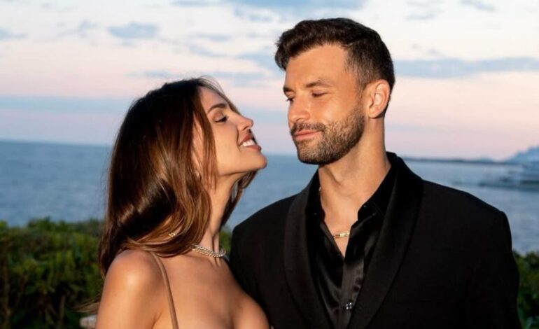 Eiza González se muestra más enamorada que nunca en Wimbledon