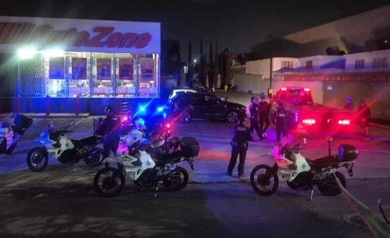 Policías frustran arrancones en el Hermanos Serdán; aseguran autos y motos