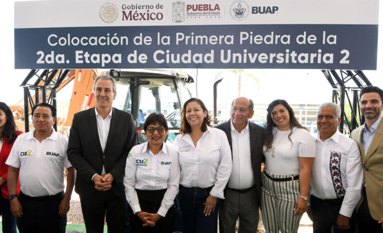 Encabeza la Rectora Lilia Cedillo colocación de la primera piedra de la segunda etapa de CU2