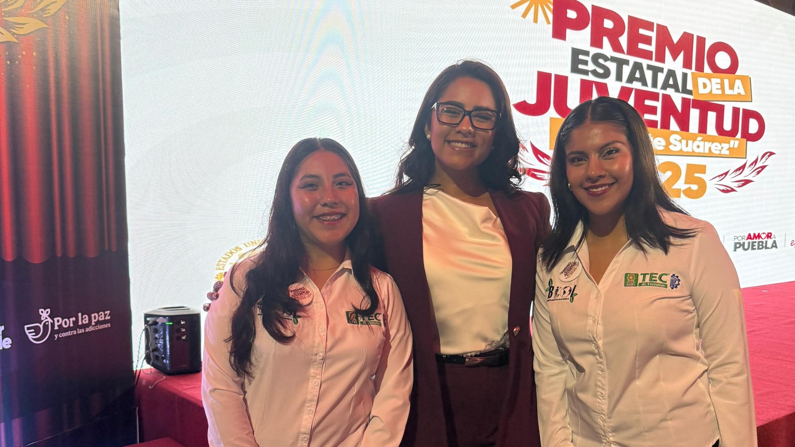 Alumnas del TecNM Teziutlán ganan Premio Estatal de la Juventud 2025