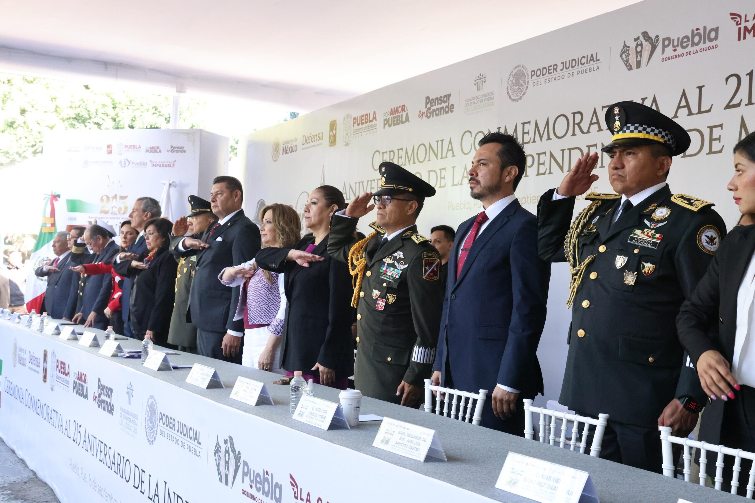 Fuerzas Armadas garantizan paz, seguridad y orden constitucional: SEP