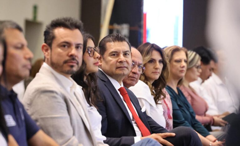 En 2026, gobierno de Puebla y federación fortalecerán Programa de Obra Comunitaria