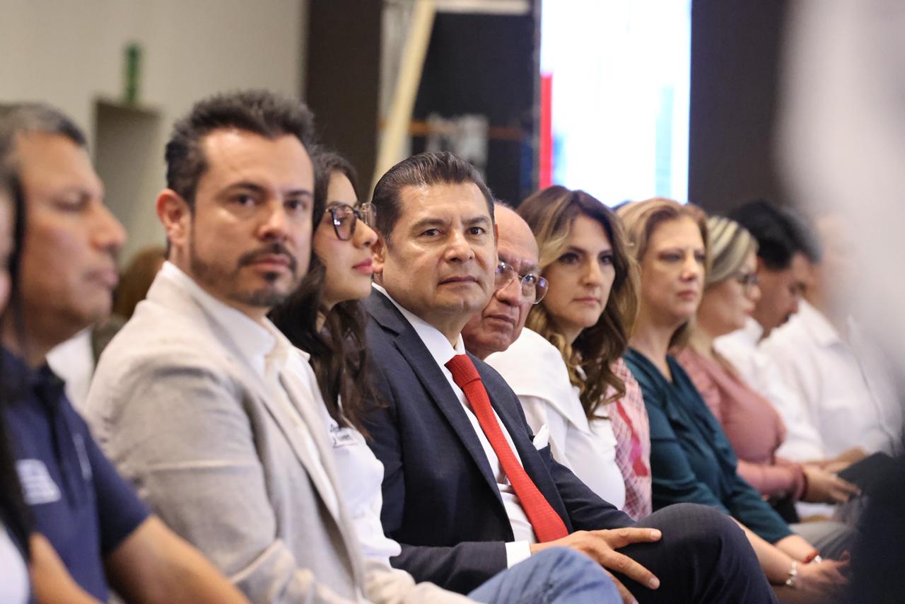 En 2026, gobierno de Puebla y federación fortalecerán Programa de Obra Comunitaria