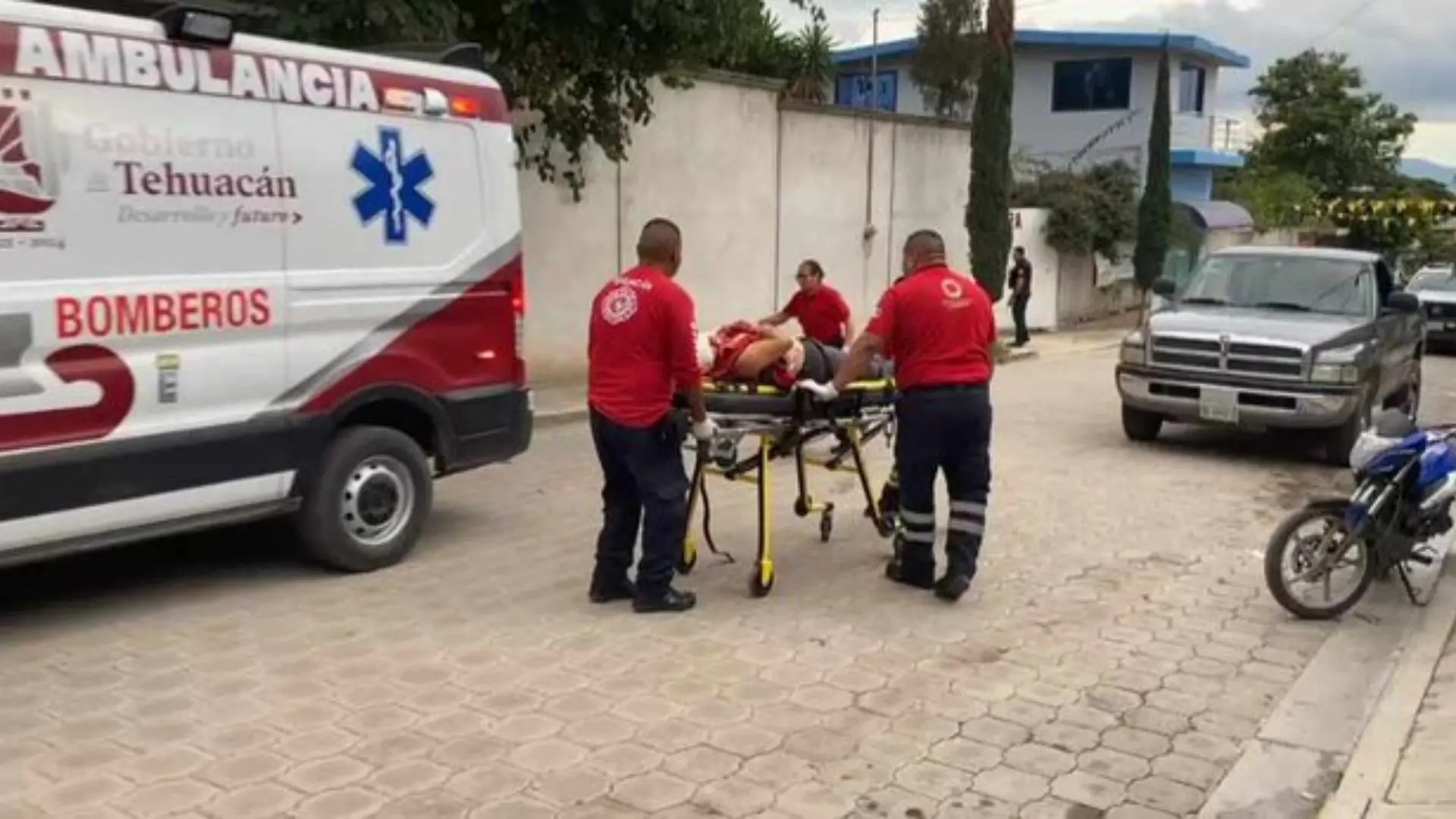 Madre e hija son baleadas frente a su casa cuando se dirigían a la primaria en Tehuacán