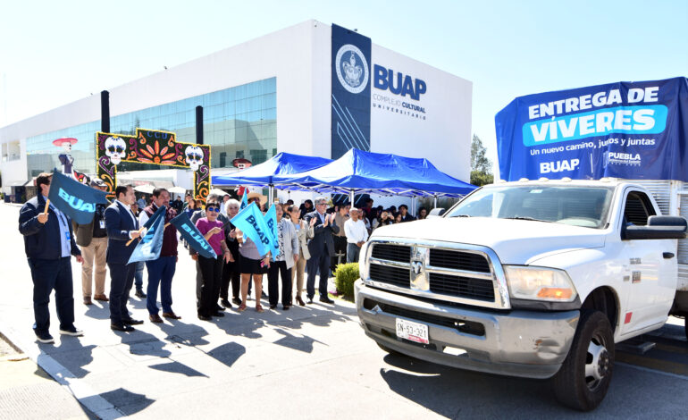 Entrega BUAP 60 toneladas de víveres al Sistema DIF estatal para población damnificada