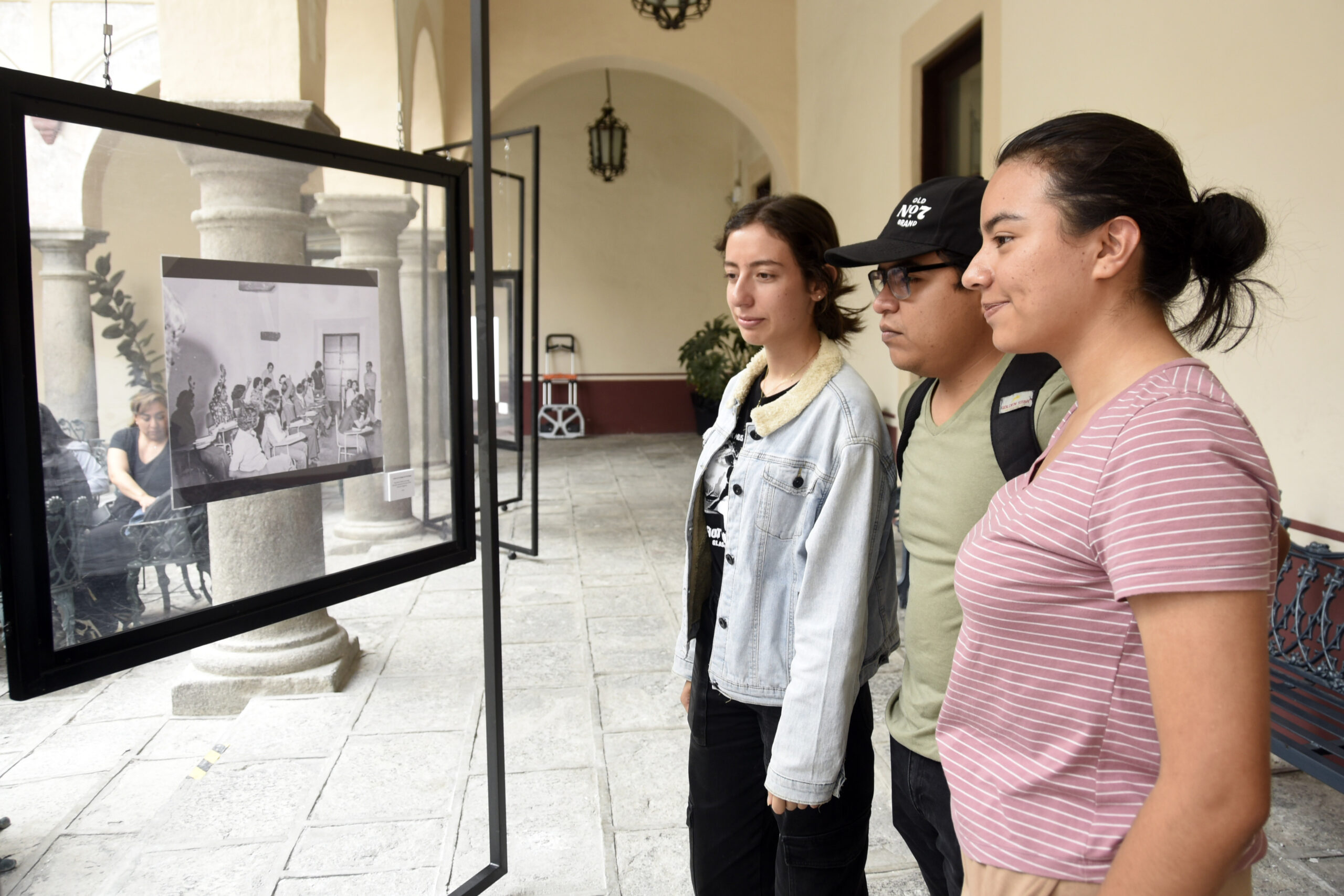 Se inaugura en la BUAP la exposición “San Jerónimo, emblema de la Psicología en Puebla”