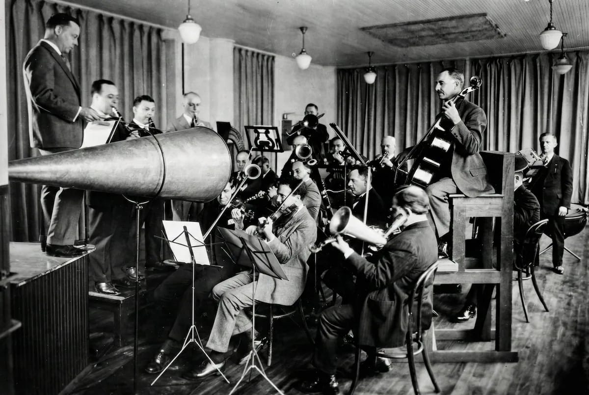 Cien años del sonido real: la grabación eléctrica que transformó la música grabada