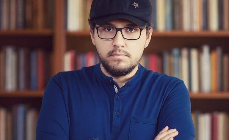 Rodrigo Corona gana el Premio Estatal de Cuento con una obra que recupera memorias rurales