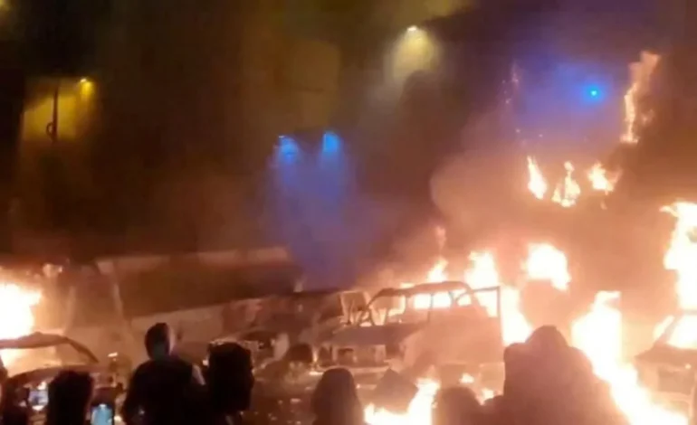 Protestas contra el régimen en Irán dejan decenas de muertos y heridos