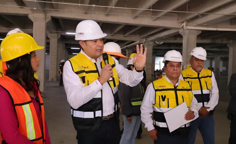 Con mano de obra comprometida con Puebla, Universidad del Deporte avanza 65%