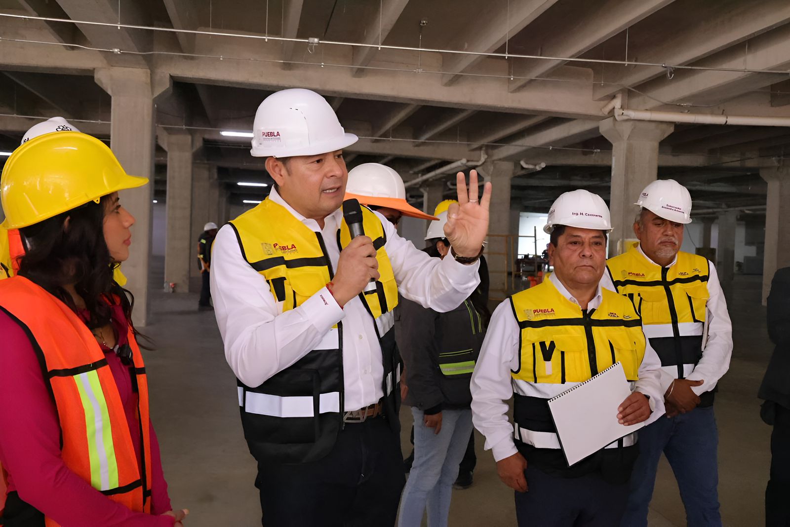 Con mano de obra comprometida con Puebla, Universidad del Deporte avanza 65%