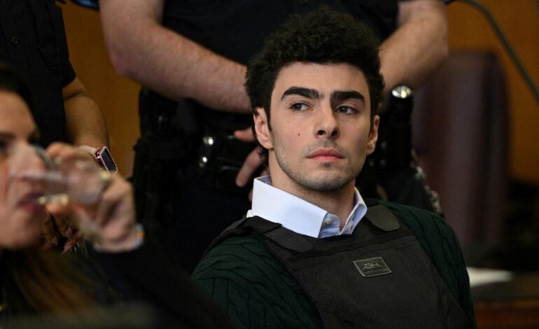 Hombre de Minnesota intenta hacerse pasar por agente del FBI para liberar a Luigi Mangione, acusado de asesinar al CEO de United Healthcare