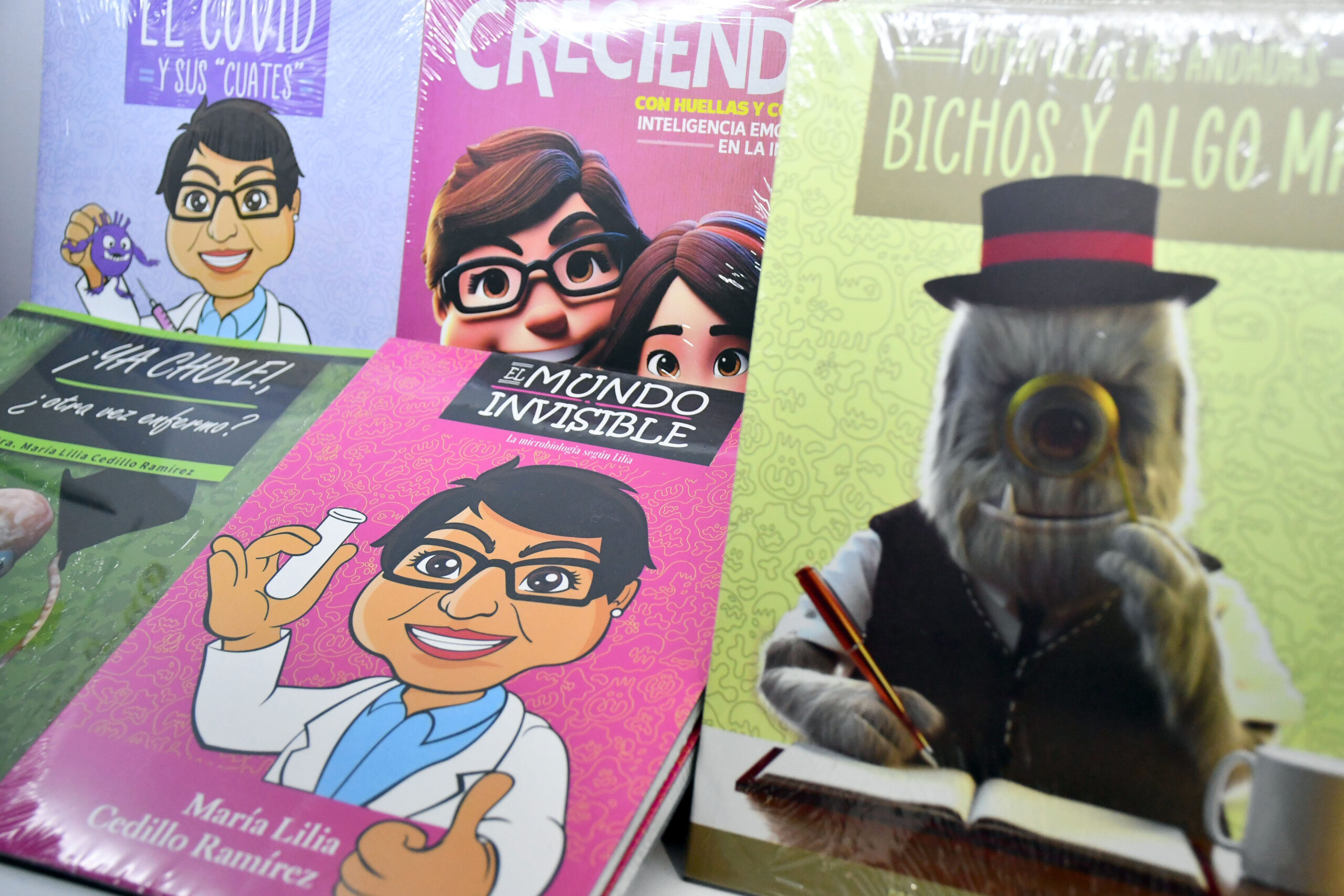 Presenta BUAP novedades editoriales en la Feria Internacional del Libro del Palacio de Minería