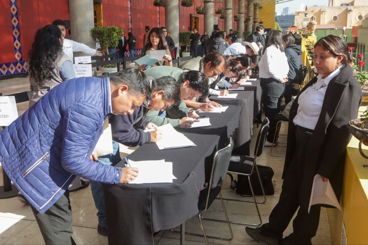 Con éxito inaugura Gobierno de Pepe Chedraui la 5ta Feria de Empleo de La Capital Imparable