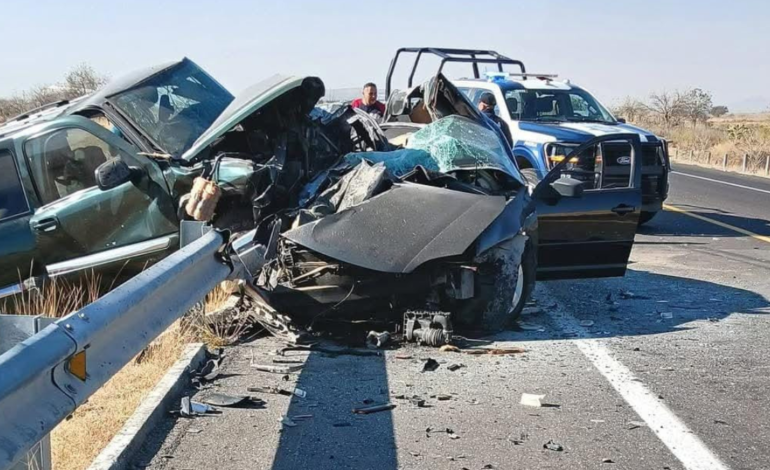 Fatal accidente en la autopista Siglo XXI deja cuatro muertos y siete heridos