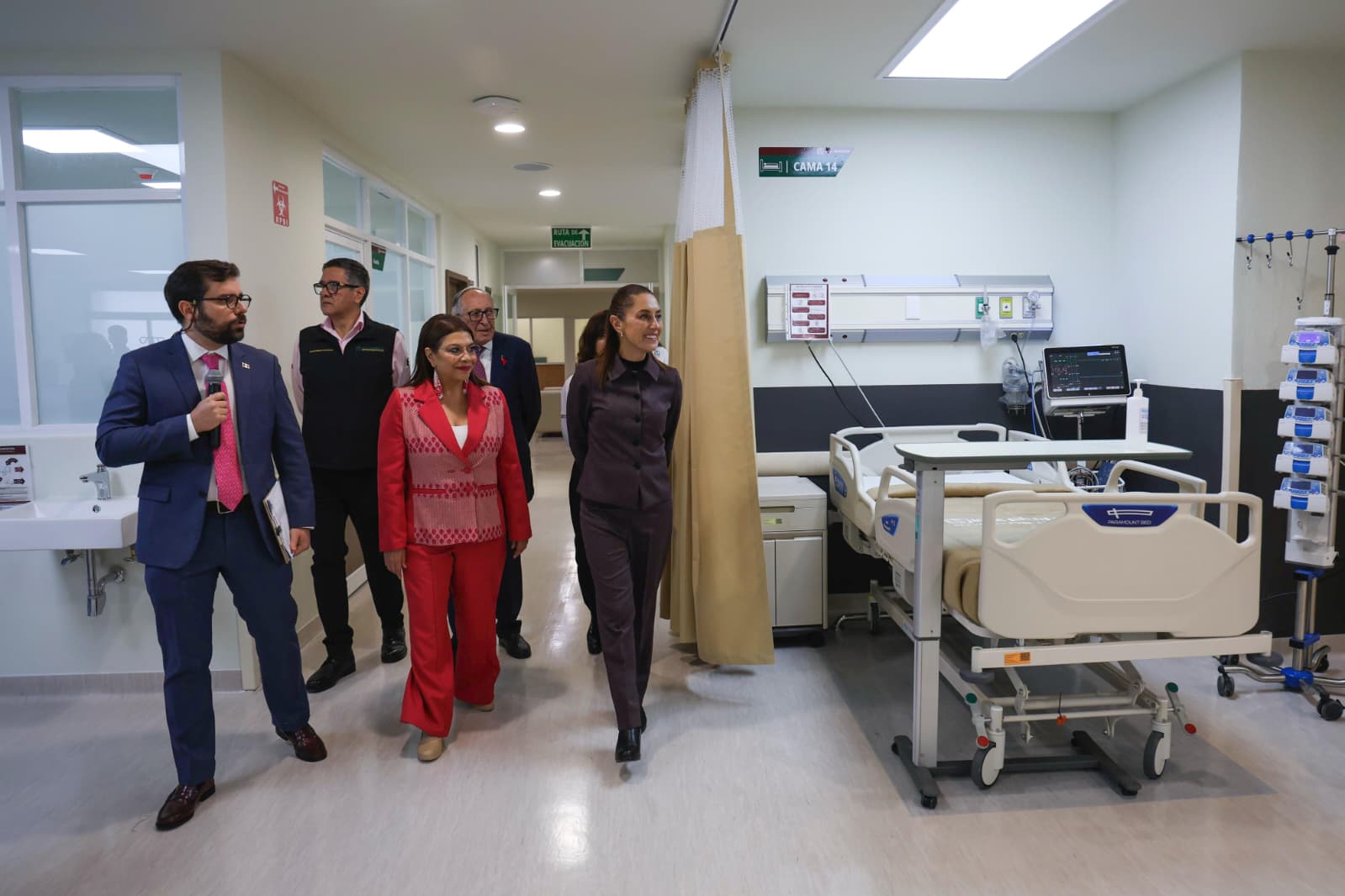 Presidenta Claudia Sheinbaum inaugura hospital oncológico para la mujer de la CDMX