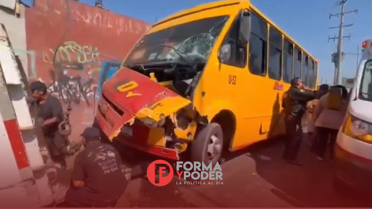 Choque entre rutas 10 y M1 deja dos mujeres lesionadas en Las Torres