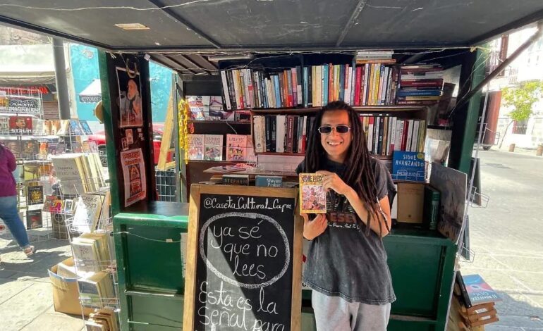 «Caseta Cultural Cafre» impulsa la lectura desde las calles del Centro Histórico de Puebla