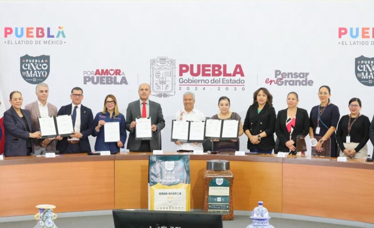 Puebla impulsa continuidad académica con convenio histórico entre CECYTE y TECNM