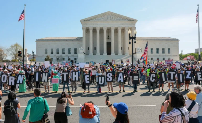 Trump presenta ante el Tribunal Supremo propuesta para restringir la ciudadanía a hijos de inmigrantes nacidos en Estados Unidos