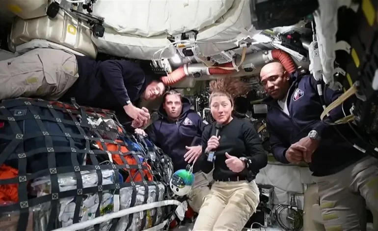 La tripulación de Artemis II bate el récord de la mayor distancia que el ser humano ha recorrido desde la Tierra