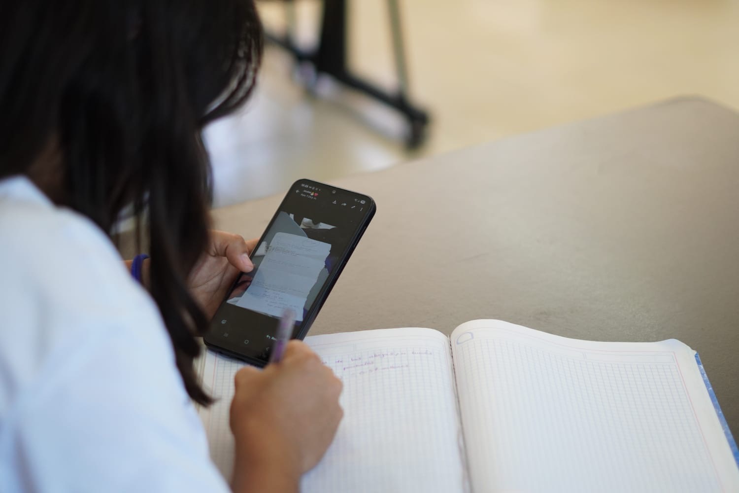 Becas de Conectividad cierran brecha para fortalecer conocimiento