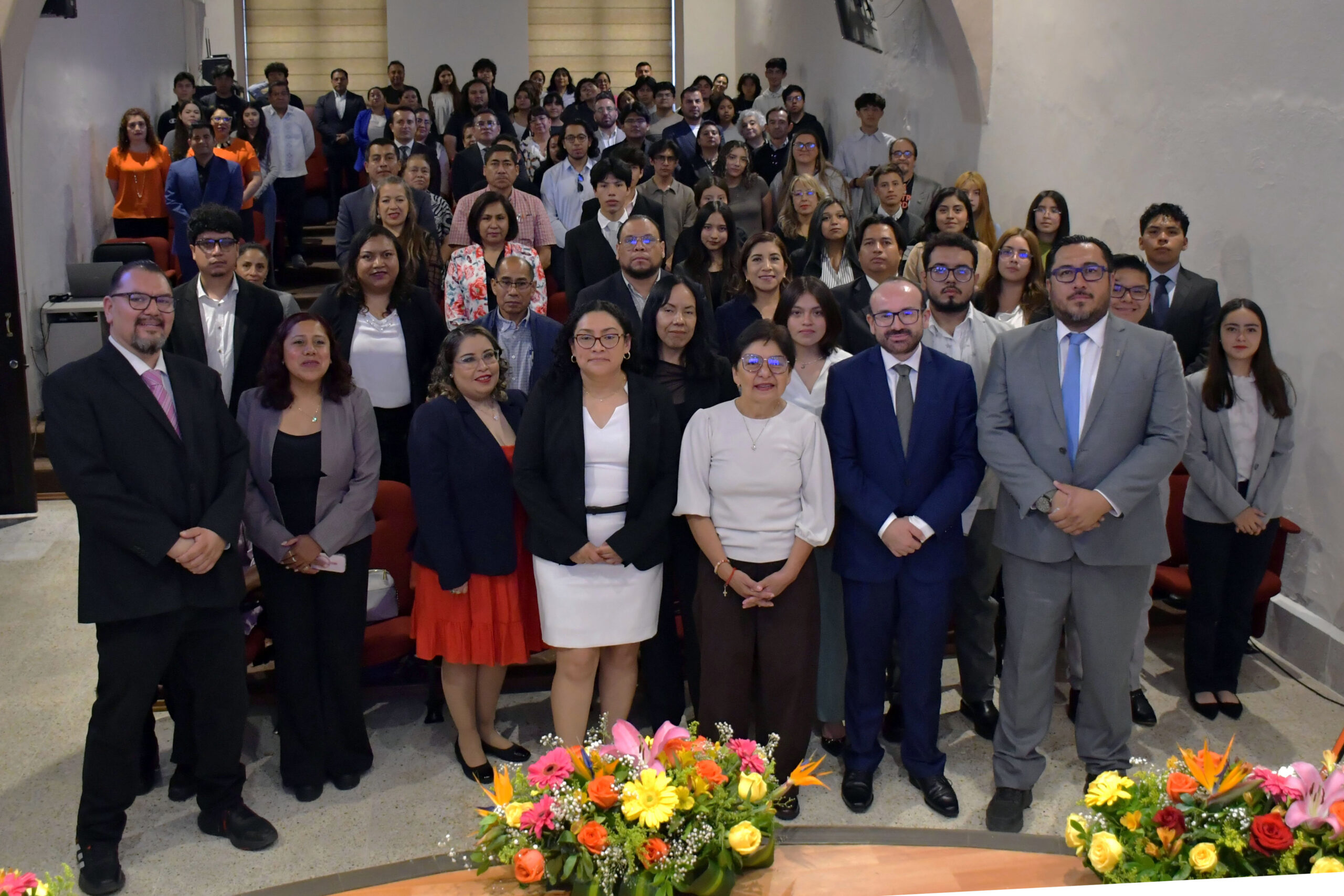 Directora de la Preparatoria Emiliano Zapata de la BUAP rinde su primer informe de labores