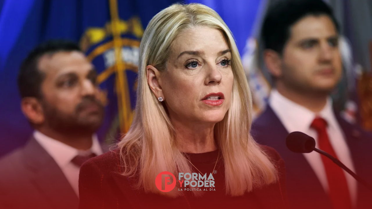 Trump anuncia la destitución de Pam Bondi como fiscal general de Estados Unidos