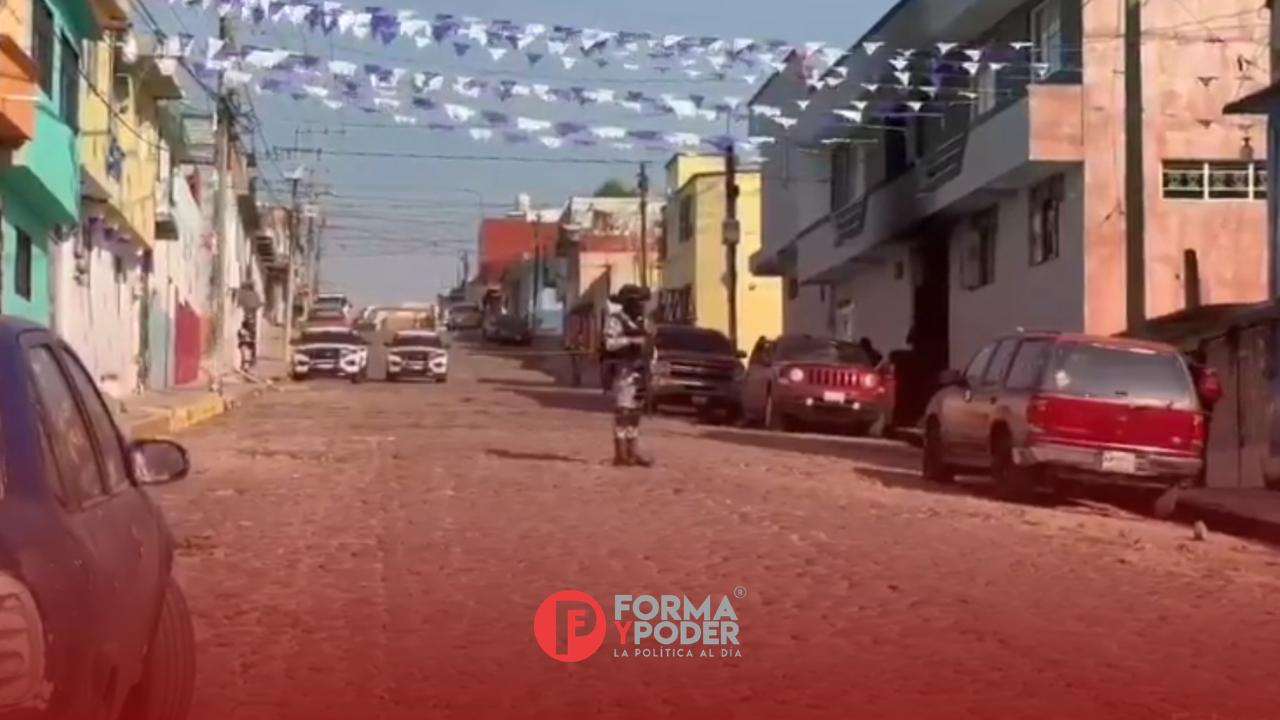 Comando armado ataca vivienda e incendia vehículos en la colonia Lomas del 5 de Mayo, Puebla