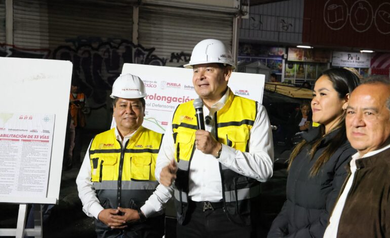 Avanzan los trabajos de pavimentación en Prolongación Reforma