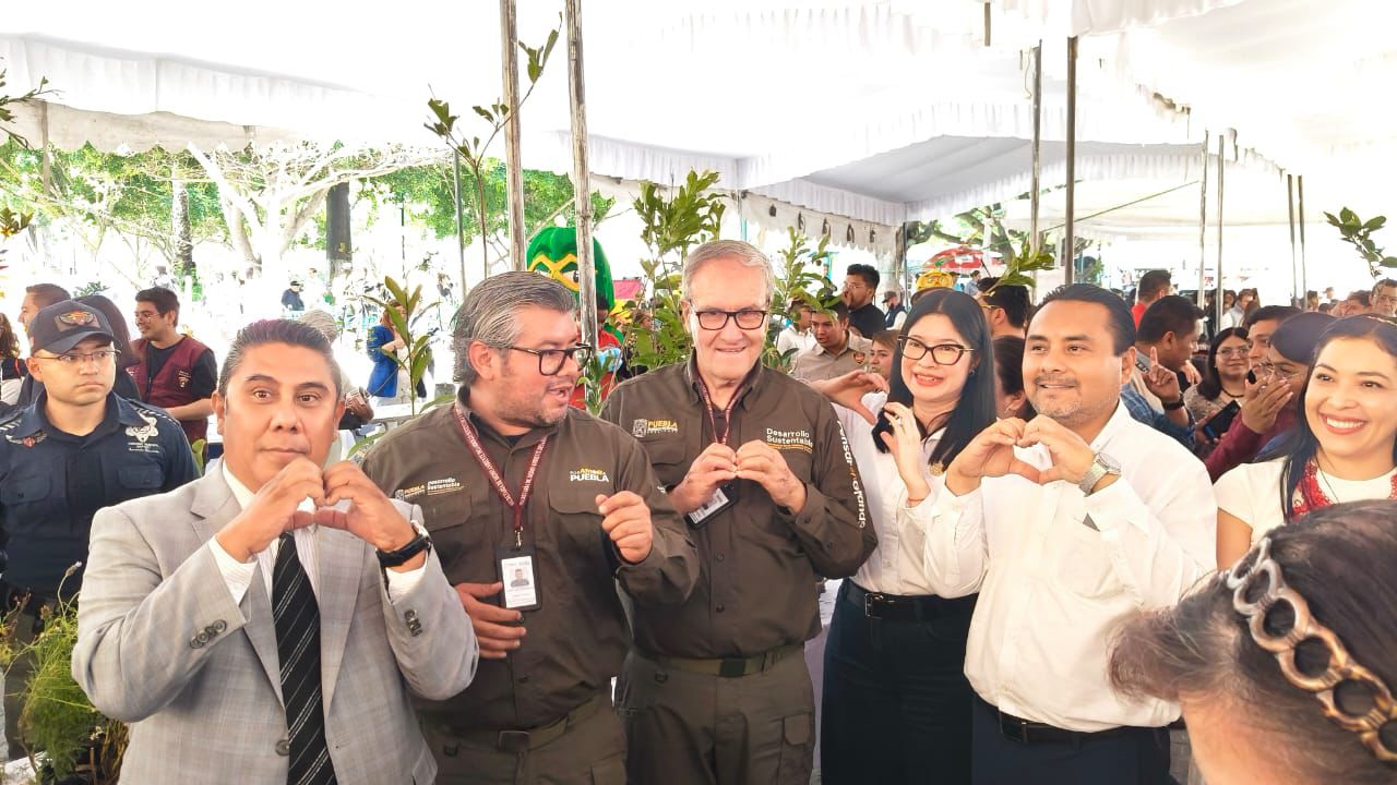 Feria de Paz beneficia a 2 mil personas en Tehuacán