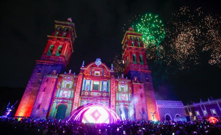 Con 150 mil espectadores al día, Glow detona derrama económica en Puebla