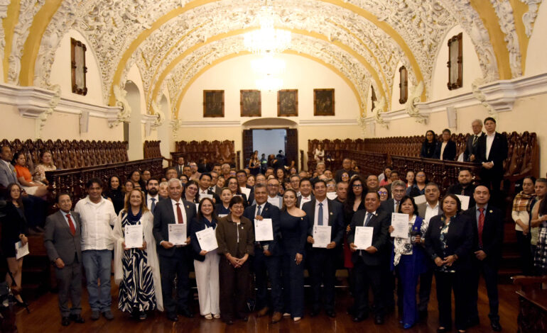 Rectora Lilia Cedillo reconoce el compromiso de directivos y secretarios administrativos de la BUAP