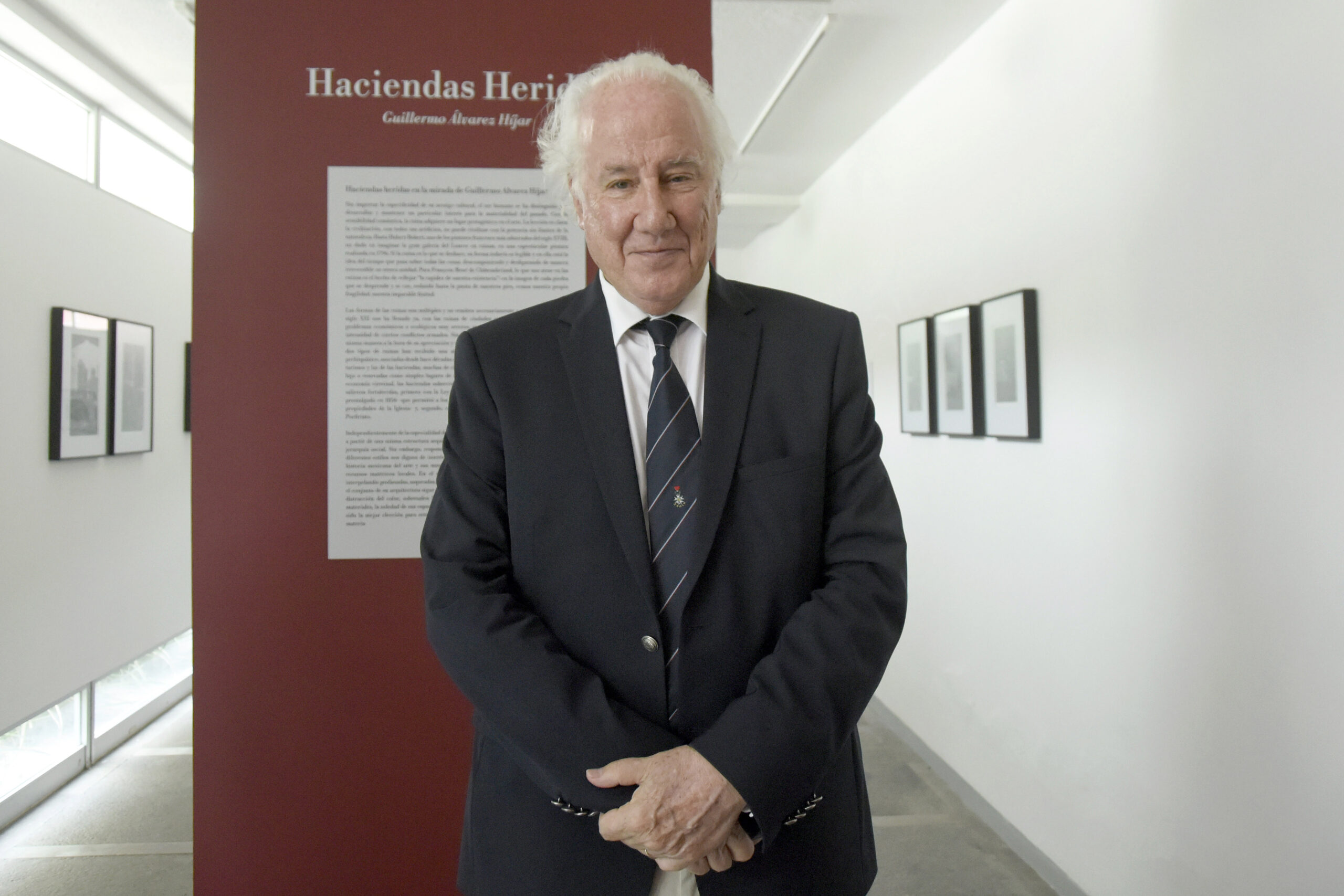 Christian Duverger imparte conferencia sobre la relación entre México y Francia a través de la literatura