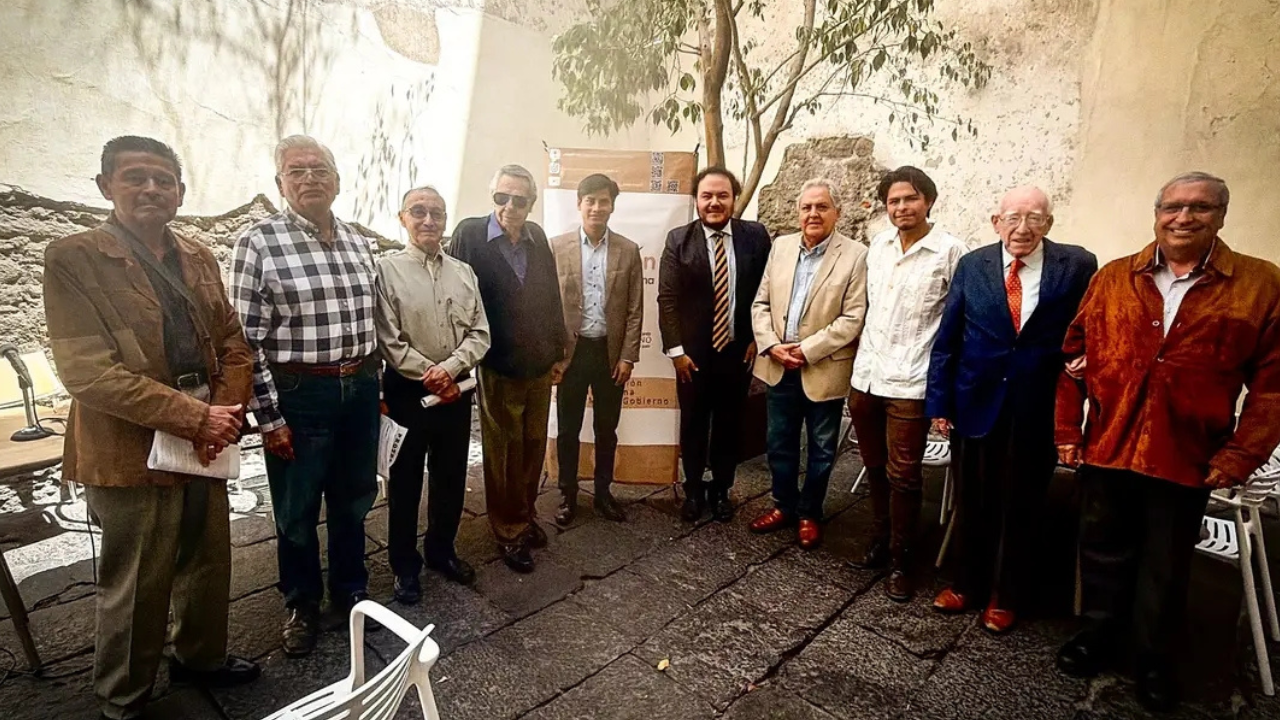 Presentan iniciativa para reconocer la figura historica de Gilberto Bosques, poblano que salvó más de 40 mil vidas