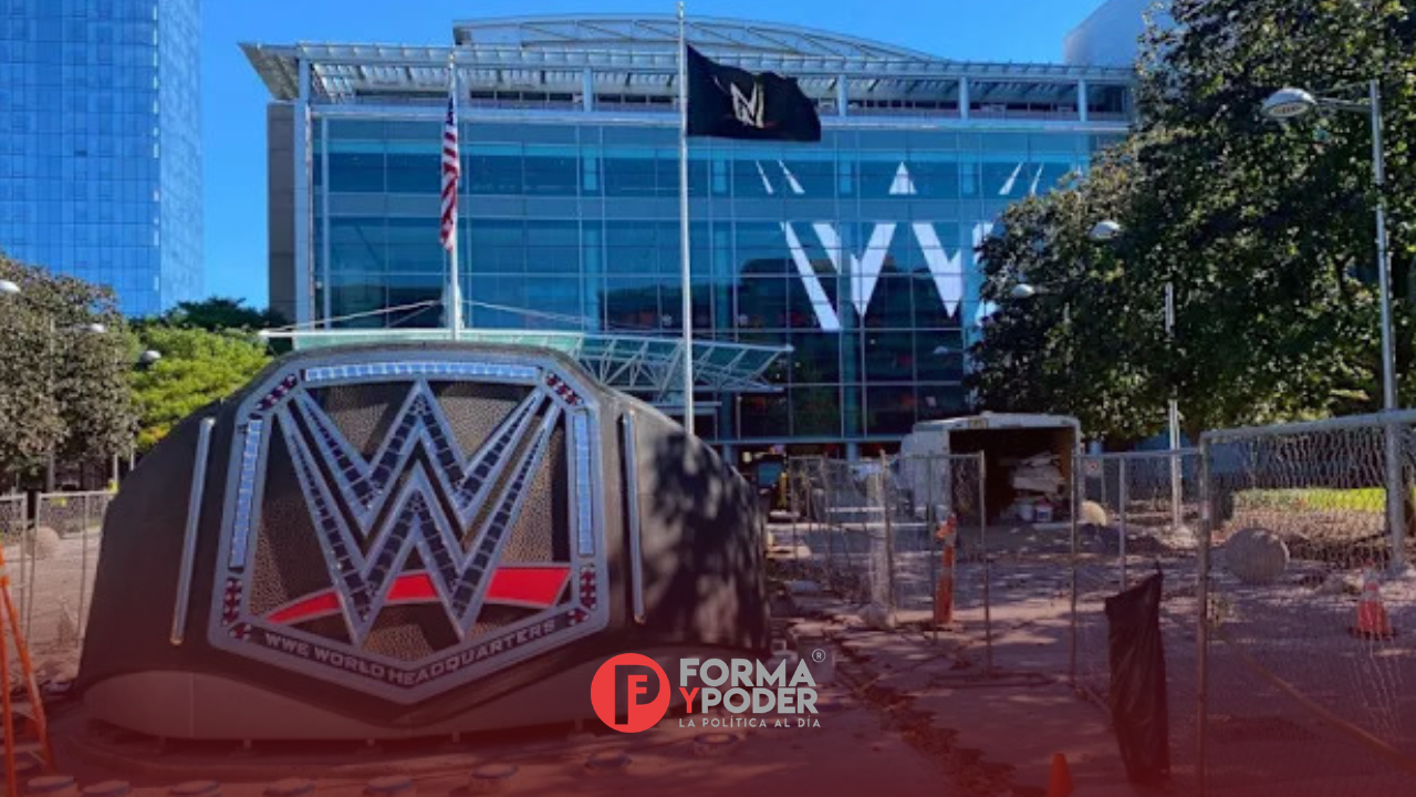WWE le ha pedido a varias superestrellas aceptar un recorte salarial